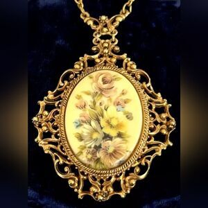 COPY - Vintage Vendome Floral and Rose Gold Tone Filigree Pendant Necklace